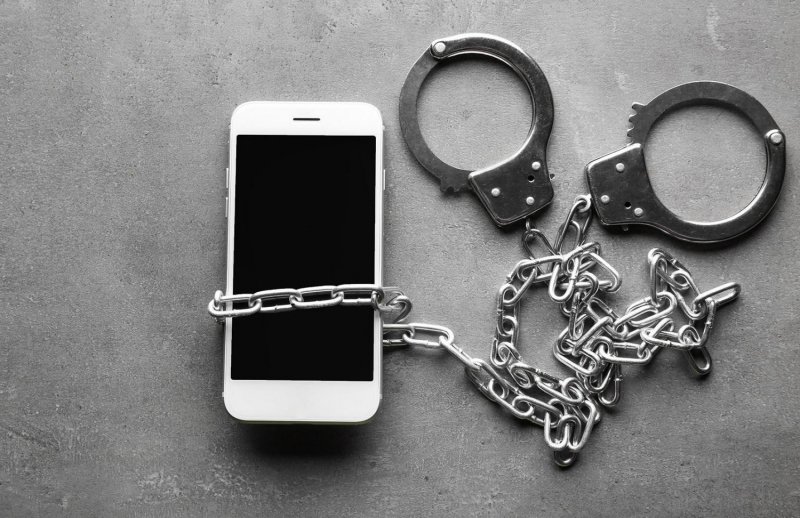 В Удмуртии полицейскими задержан подозреваемый в присвоении мобильных телефонов на более 440 тысяч рублей